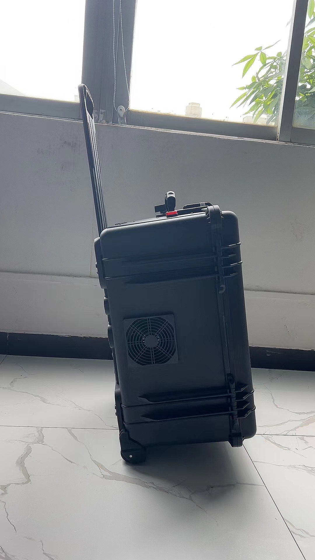 白河手拉箱型移动通信干扰器